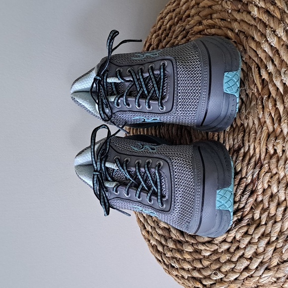 GDEFY Womens Mighty Walk Gravity Defyer Athletic/Walking Sneakers Grey/Aqua S8.5 - Picture 3 of 10